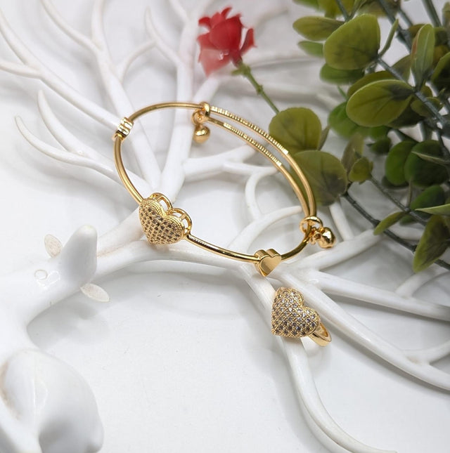 OPENABLE HAND CUFF WITH RING